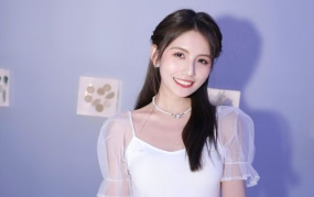 吃瓜网红模特是谁,吃瓜网红模特背后的神秘身份