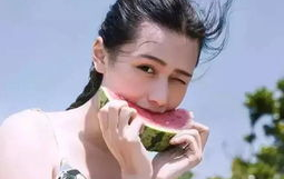 吃瓜网红图片头像高清女,揭秘吃瓜网红高清美女头像背后的故事