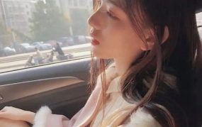 吃瓜网红头像高清图片女,揭秘网红头像背后的高清美女