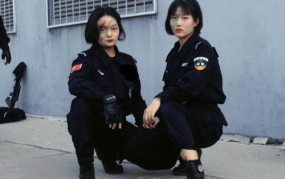 马尔康警花小姐姐,守护平安的美丽身影