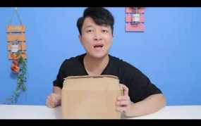 吃八月瓜的网红,网红打卡新宠，舌尖上的夏日风情